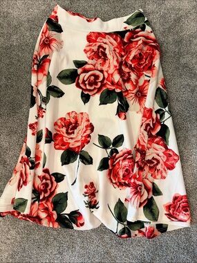 Floral A-Line Midi Skirt in White with Red Rose Print